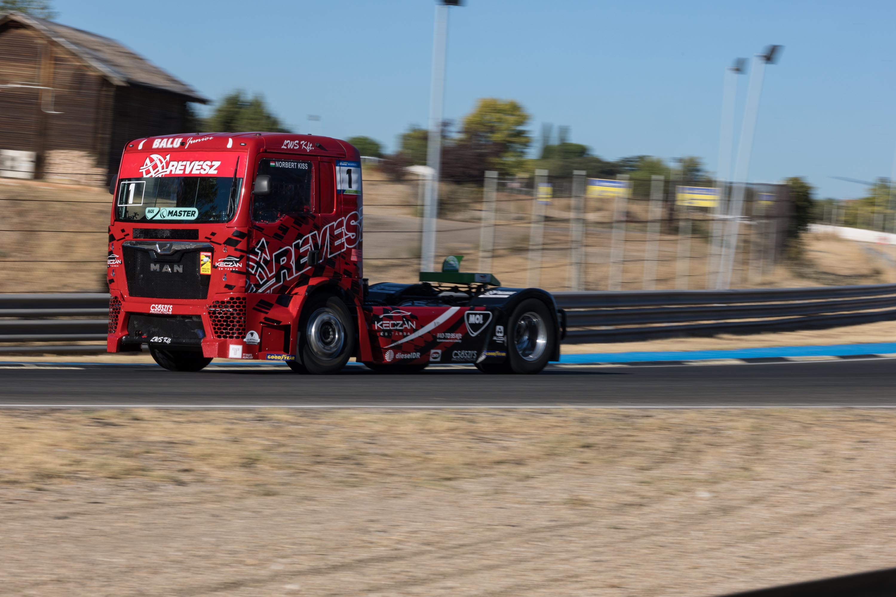 KISS ON FINAL POLE OF 2025