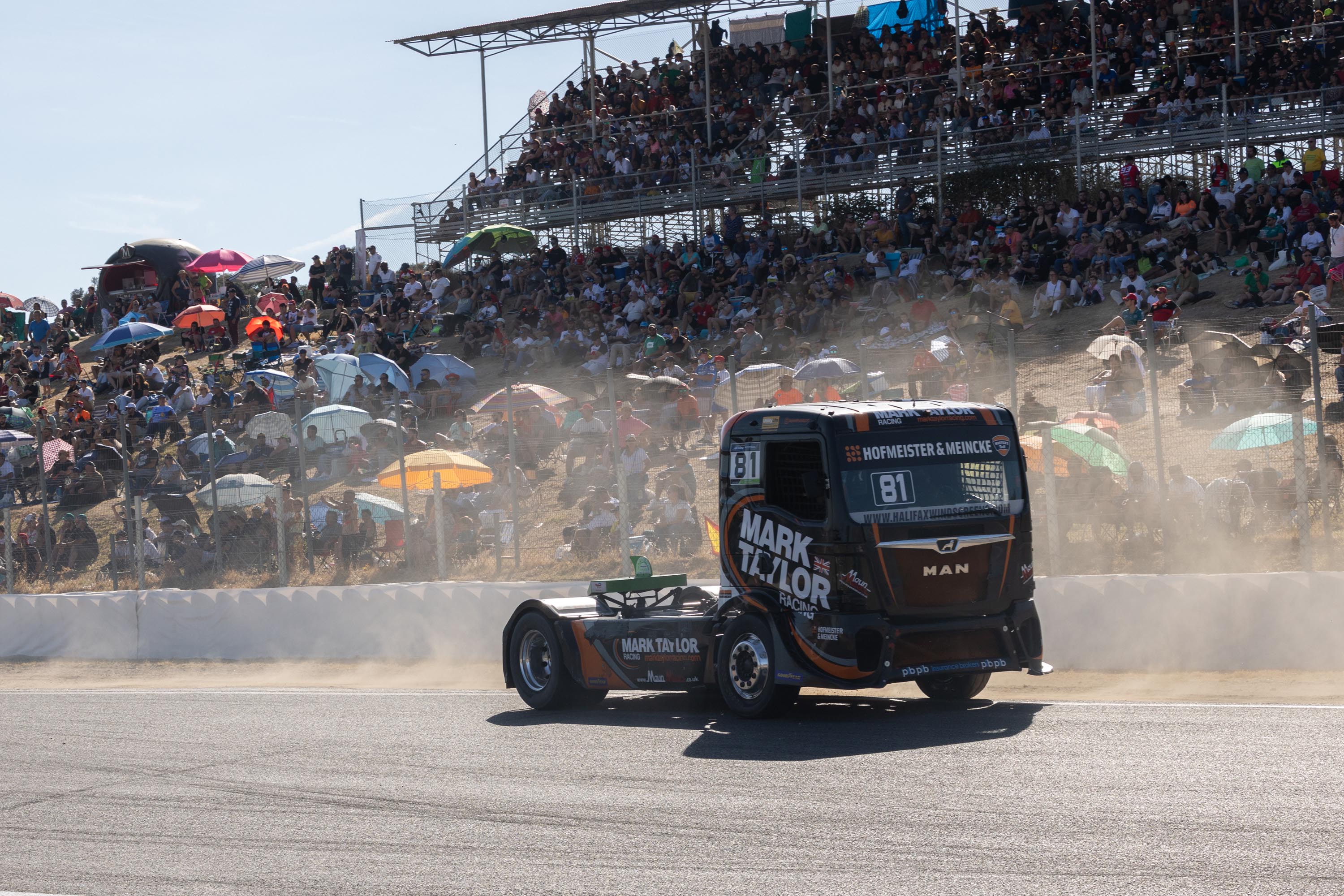 TAYLOR SEALS CHROME TITLE IN NAIL-BITING FINALE